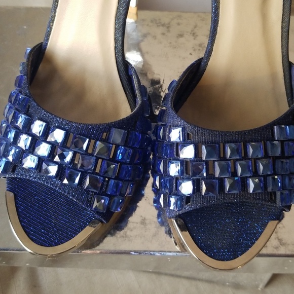 💥SOLD💥 - Picture 5 of 5